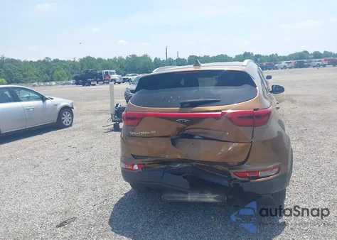 2018 Kia Sportage Lx z USA, uszkodzony, nr VIN KNDPM3AC0J7383105